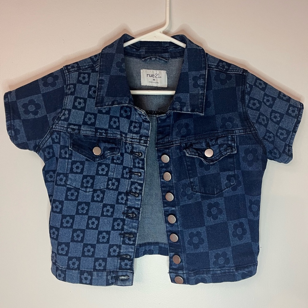 Rue21 Cropped Floral Denim Jacket | Juniors M